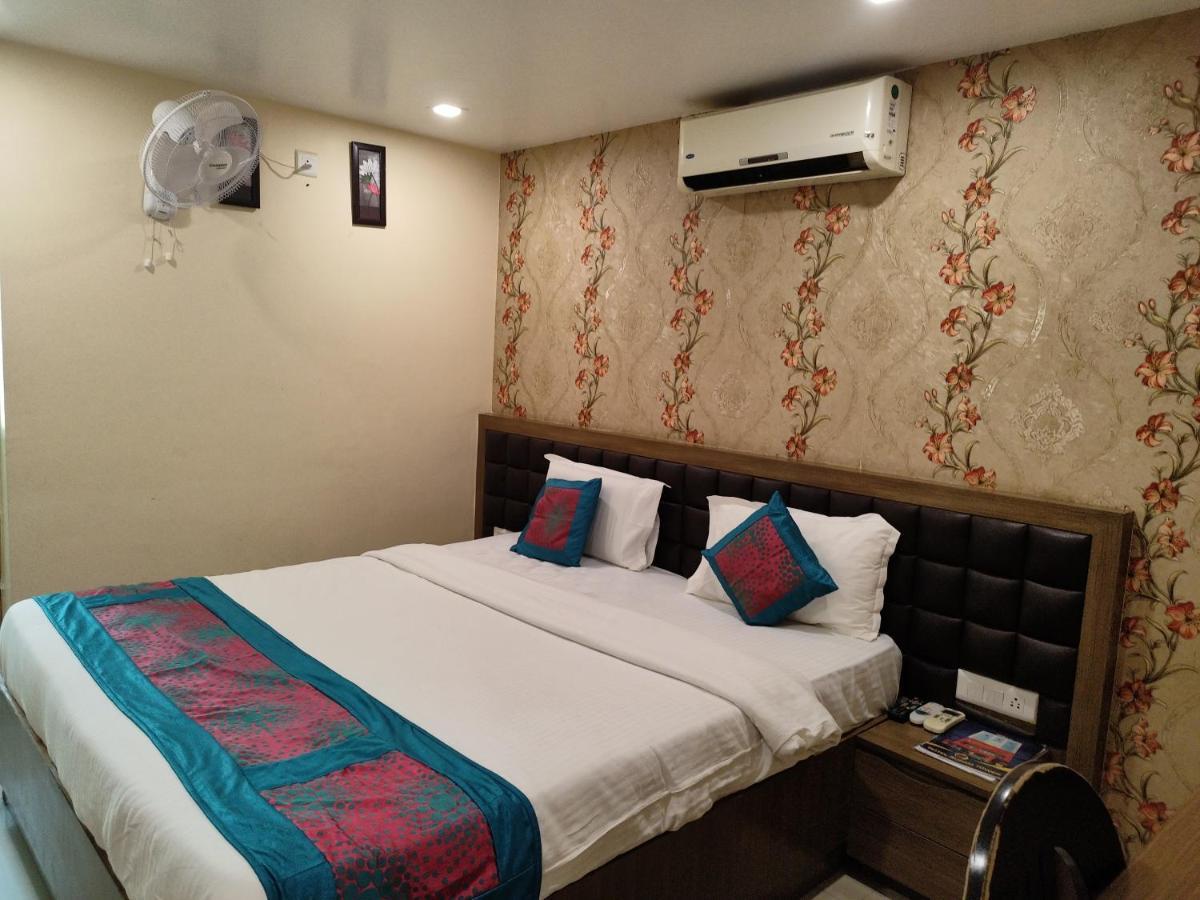 Hotel Rupam Tower Patna  Dış mekan fotoğraf